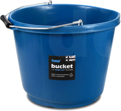 Fossa Builders Bucket - A Tough Nut to Crack